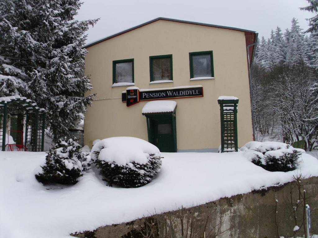 Pension Waldidyll Stutzerbach Exterior photo